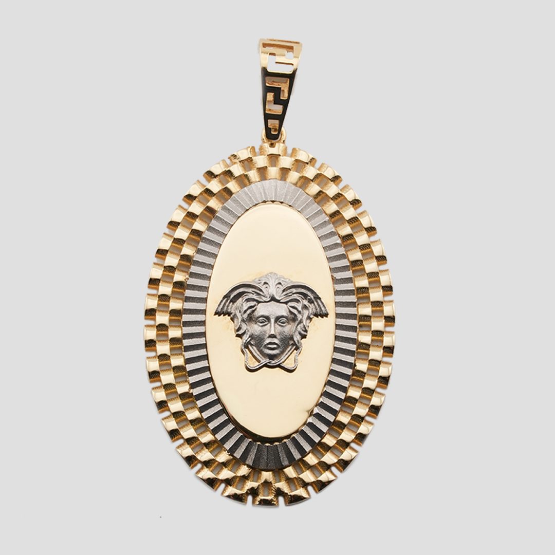 18K Gold Pendant 