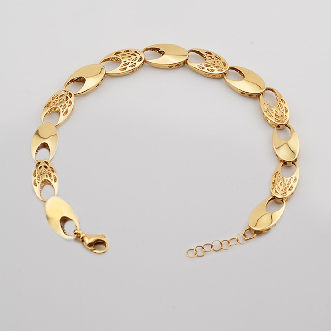 18K Gold Bracelet