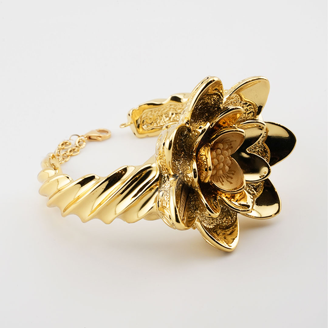 18K gold bracelet