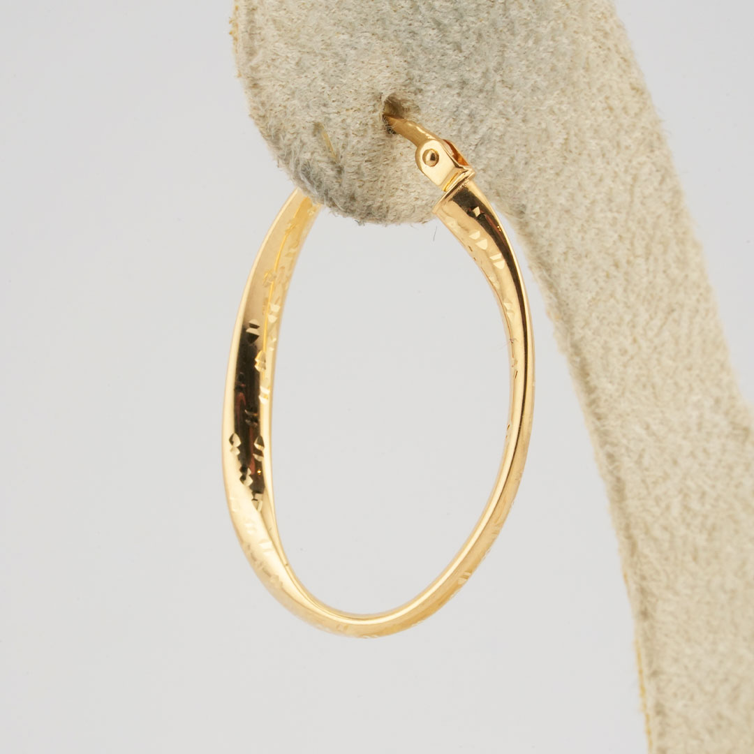 18K  gold earring