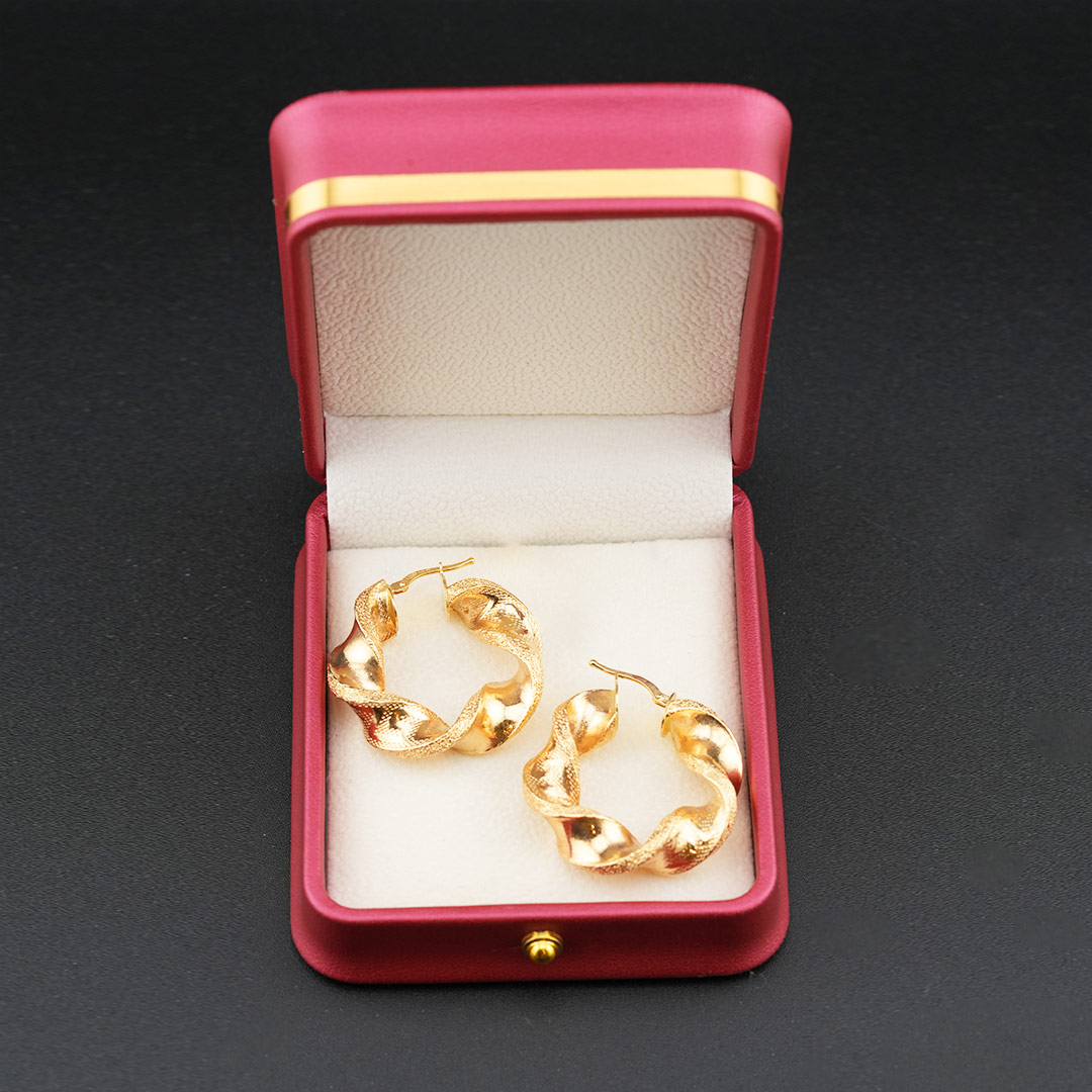 18K Gold Earrings