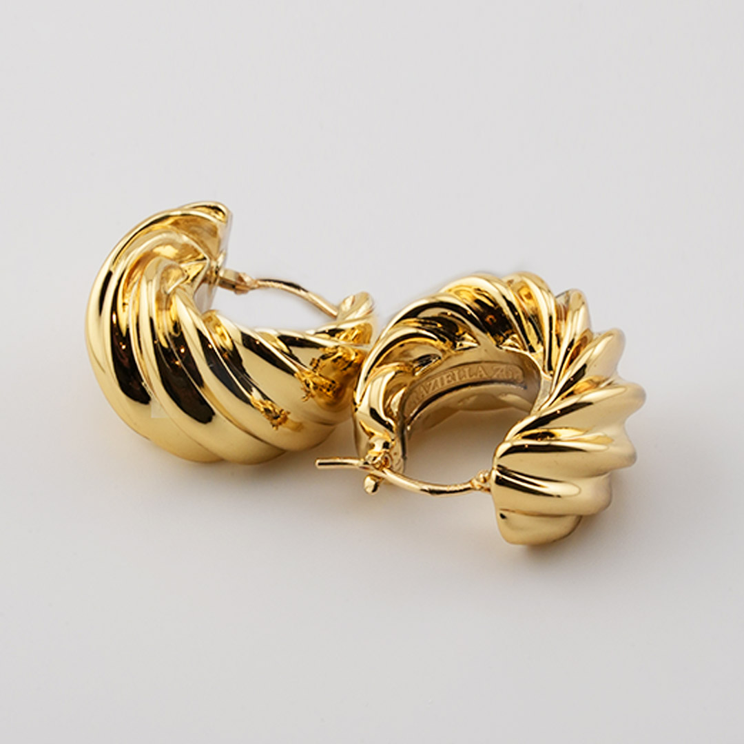 18K gold earrings