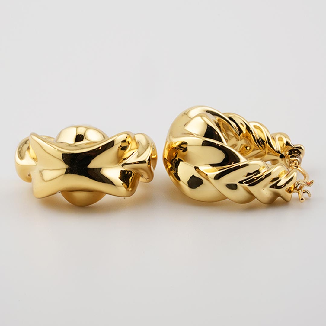 18K gold earrings