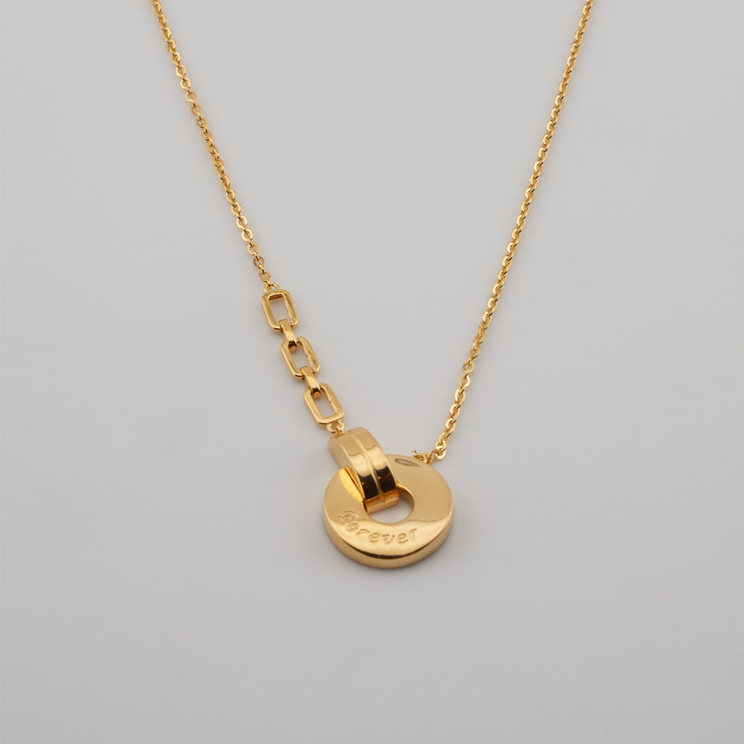 18K gold necklace