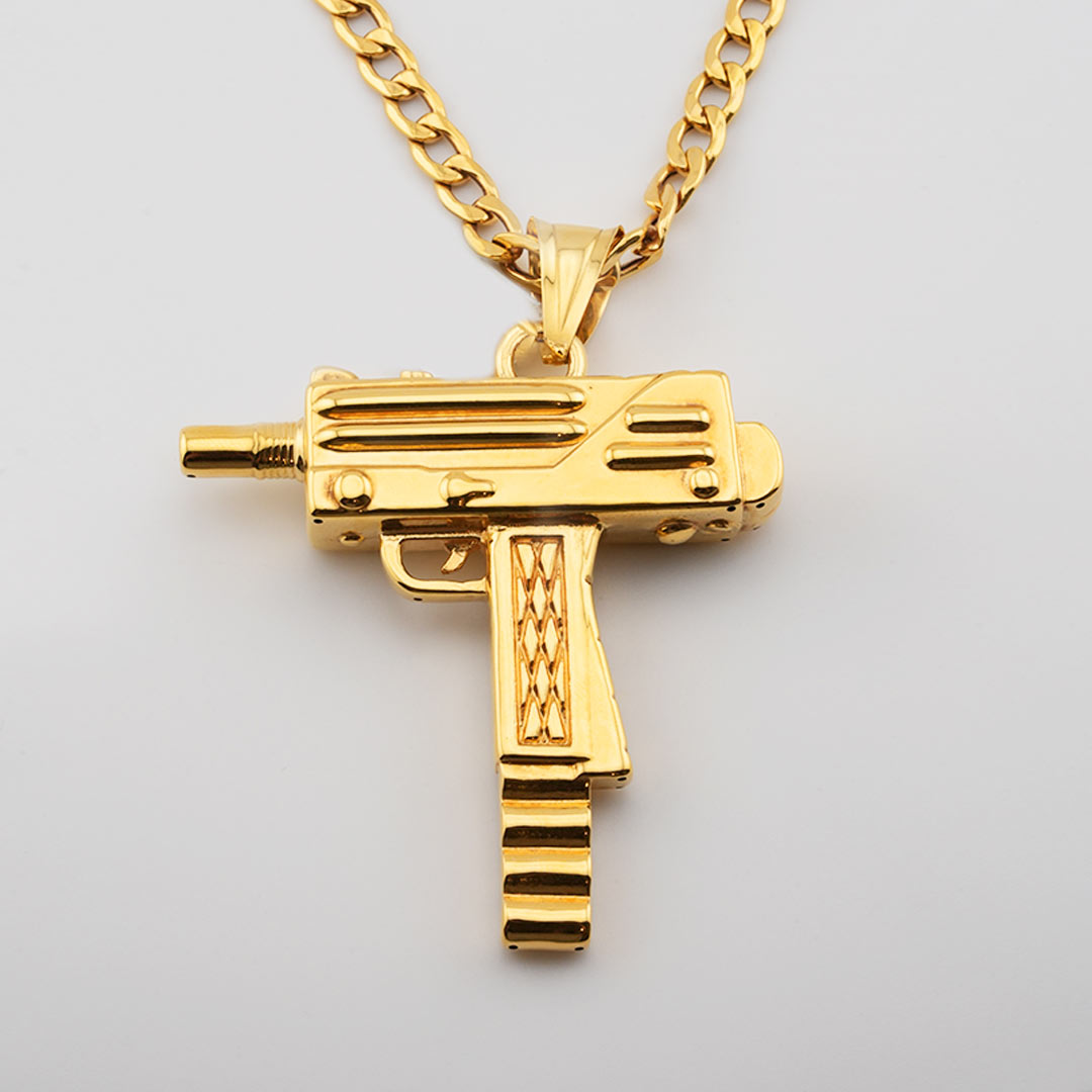 18K gold pendant