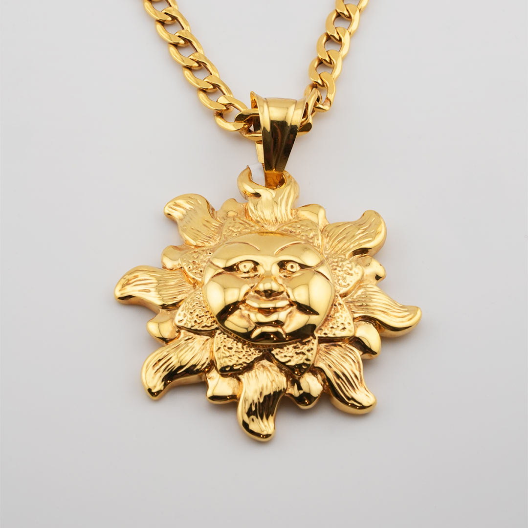 18K gold pendant