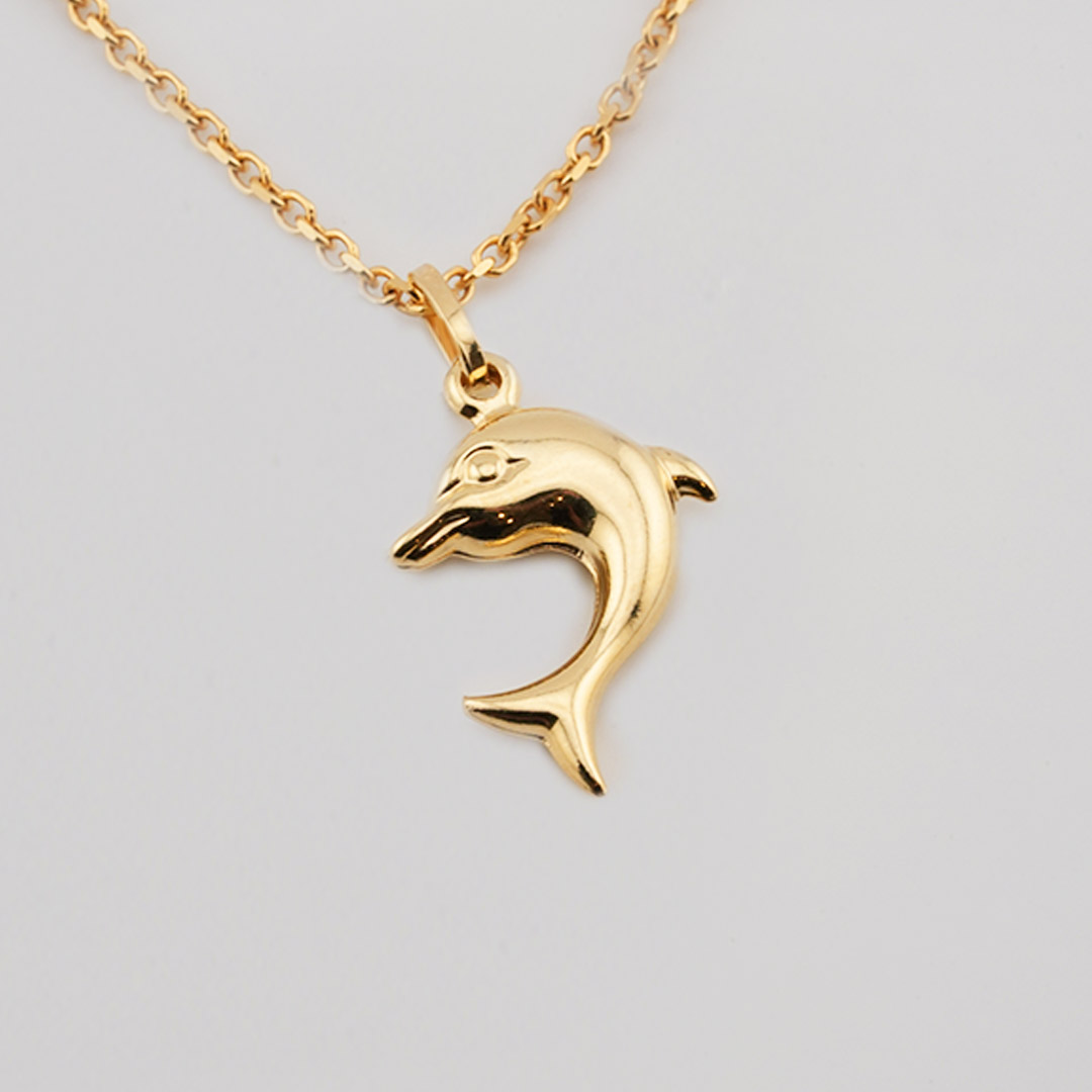 18K gold pendant